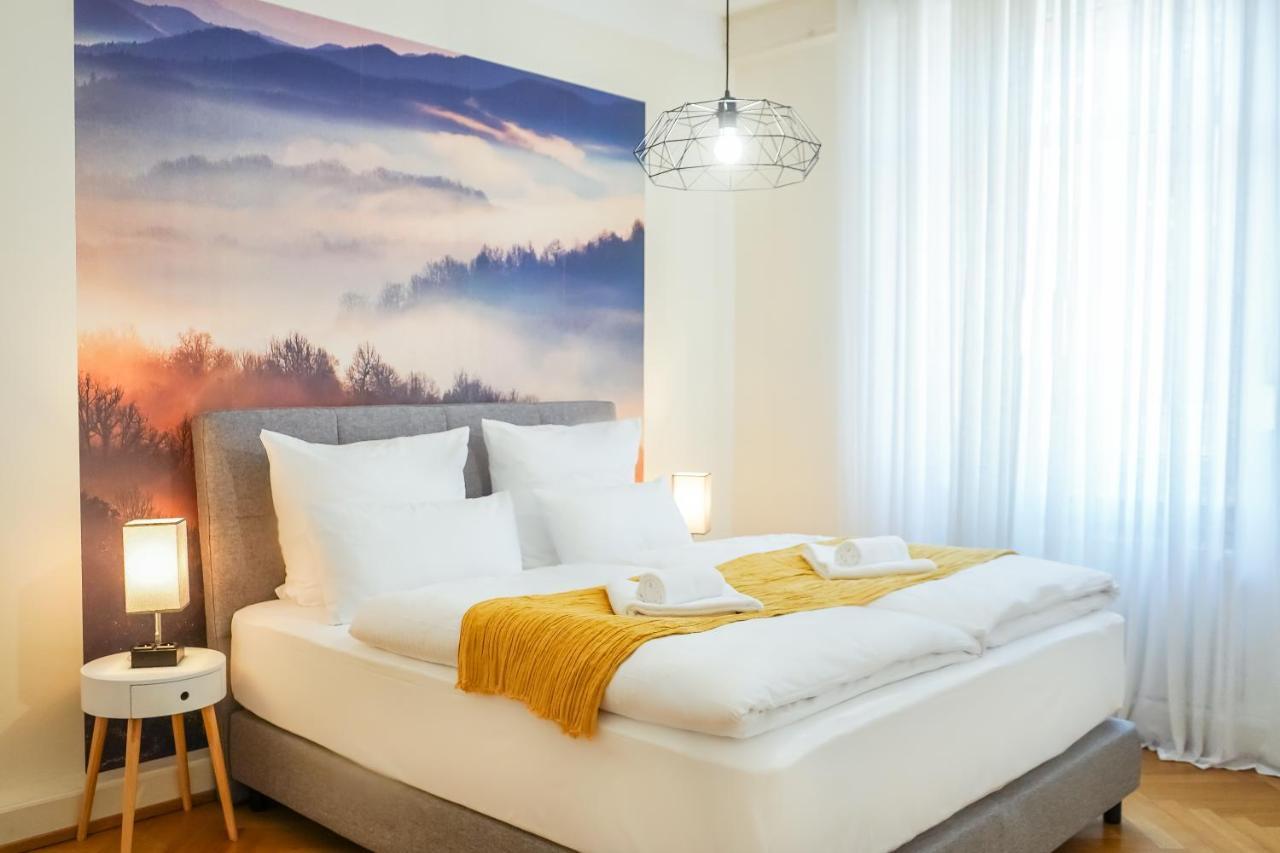 Luxury-apartment - Center : 8 Guests : Netflix * Saarbrücken