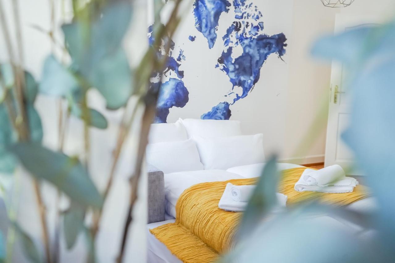 Luxury-apartment - Center : 8 Guests : Netflix Apartment Saarbrücken